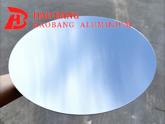 الألمنيوم عالي الأداء الدائرة المستديرة الاستخدامات المتعددة 0.45mm إلى 6mm سمك