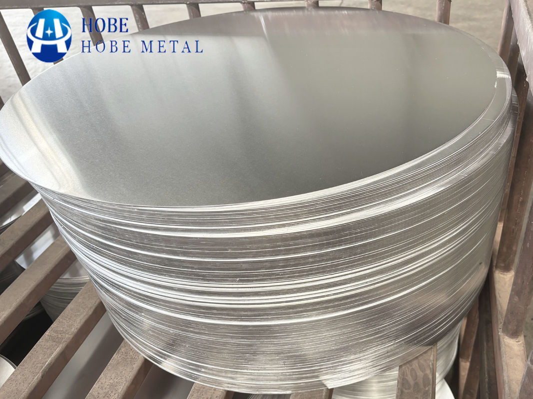 أقراص ألومنيوم دائرية مؤكسدة مصممة للتطبيقات الكهربائية والإلكترونية توفر توصيلية محسنة