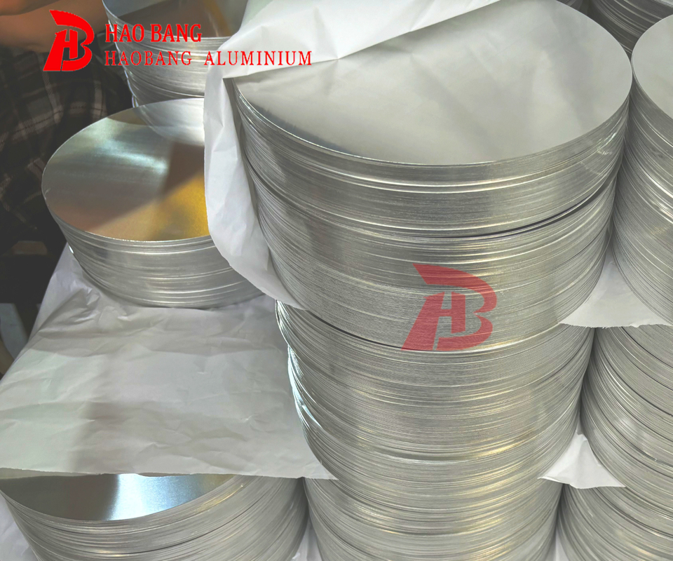 السطح المطلي B209 ASTM 3003 8011 1050 1100 1060 حلقات القرص من الألومنيوم للوحات غير اللاصقة